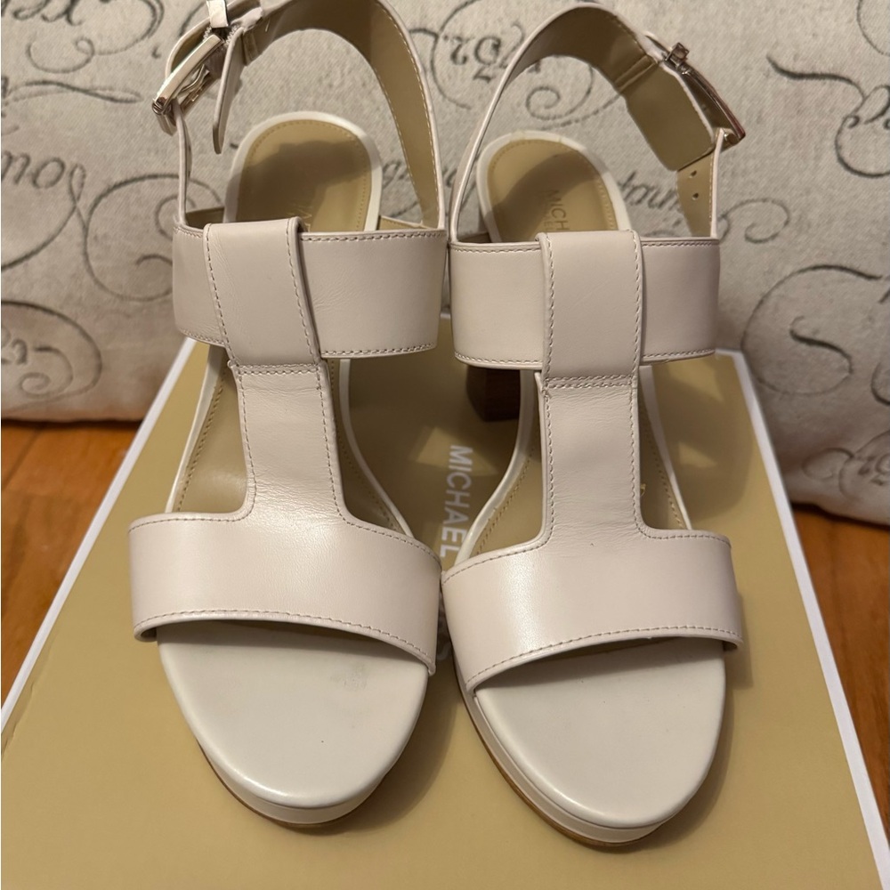 MICHAEL Michael Kor’s Becket Block Heel Platform Sandal - Picture 2 of 12